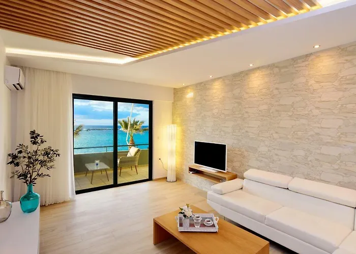 Elia Beach